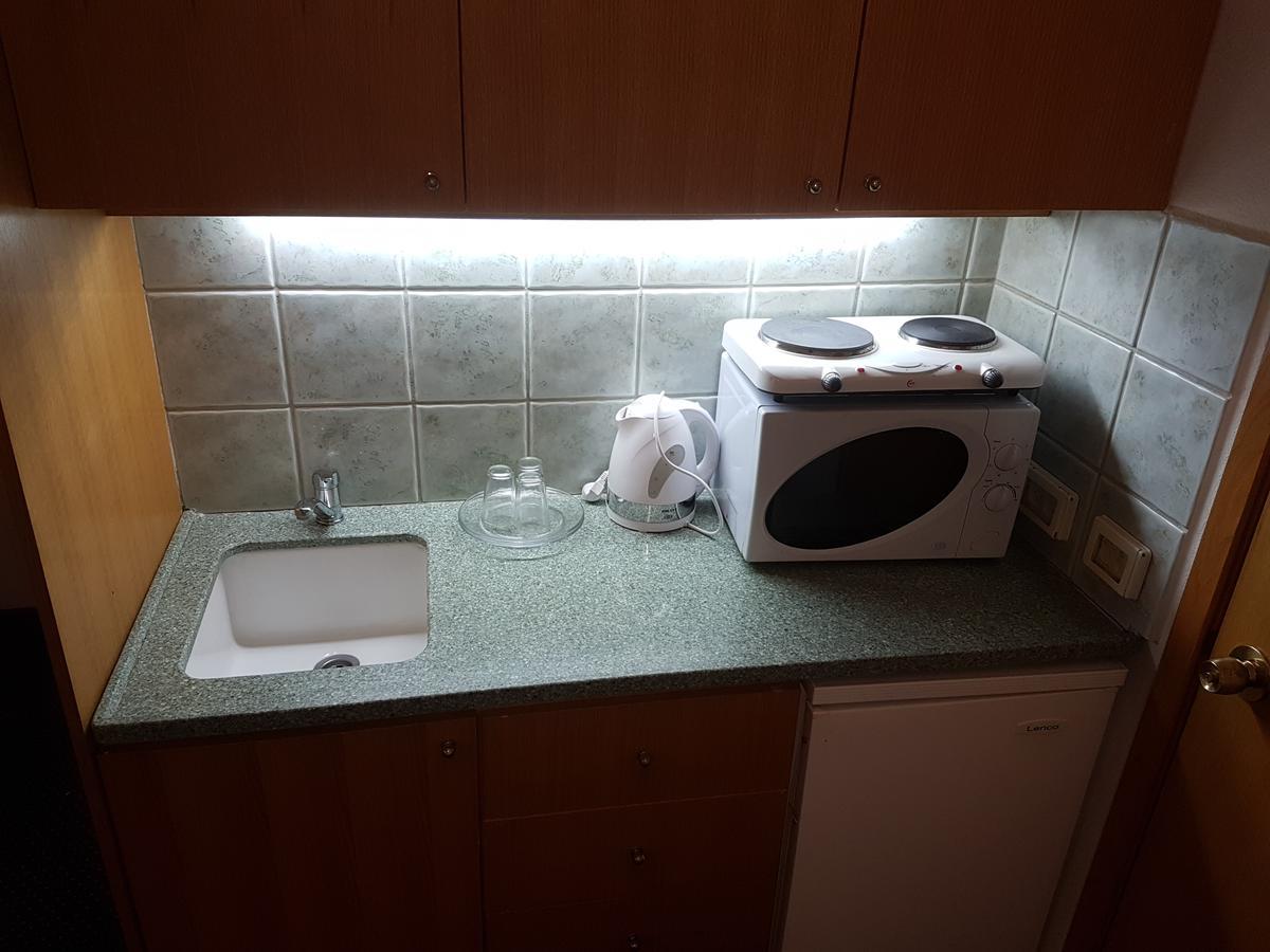Carmel Mountain Motel ハイファ エクステリア 写真