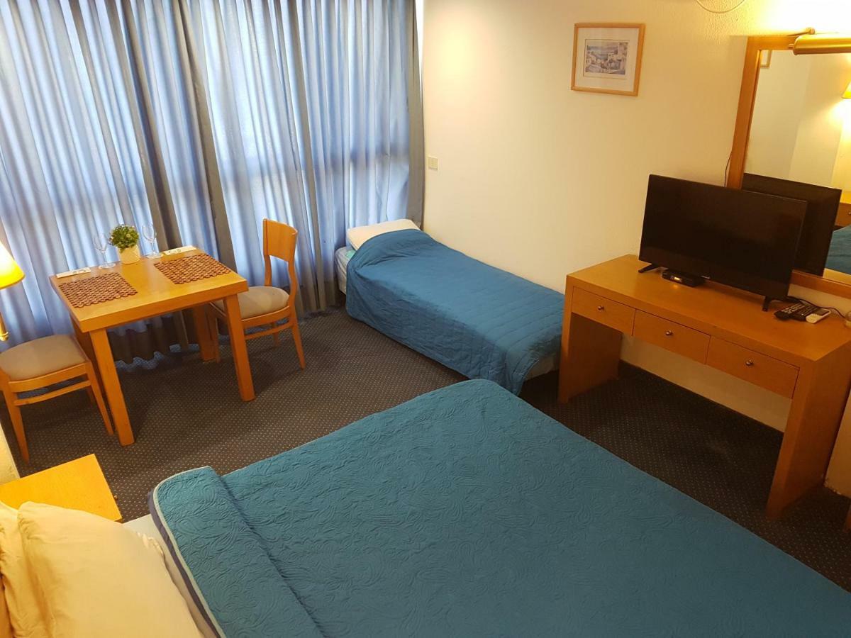 Carmel Mountain Motel ハイファ エクステリア 写真